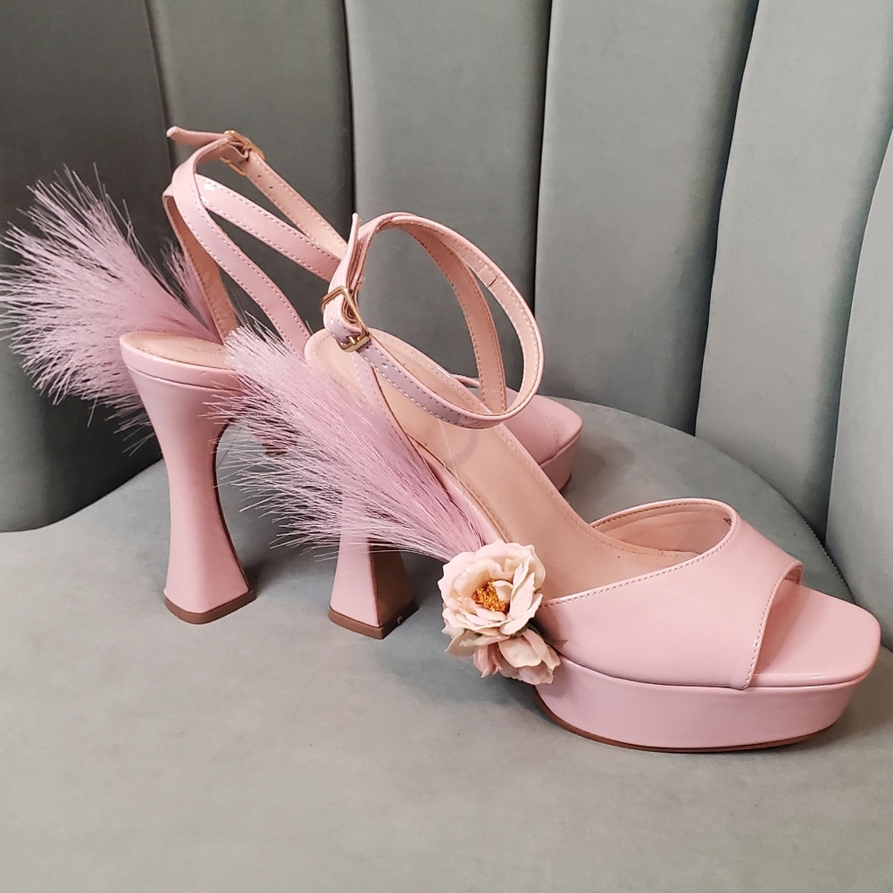 Custom Pinup Heels - Picture 5 of 8